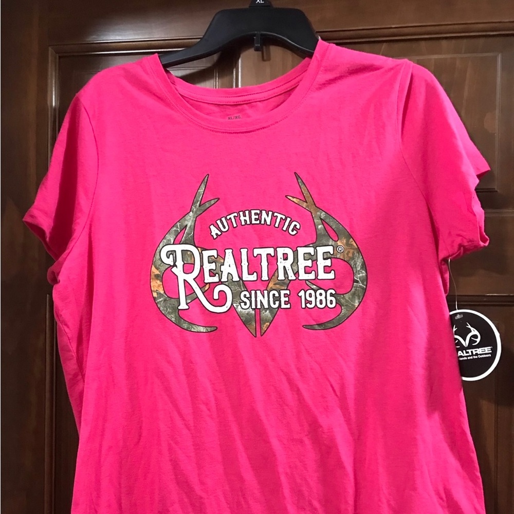 Real Tree women’s T-shirt hot pink size XL NWT
